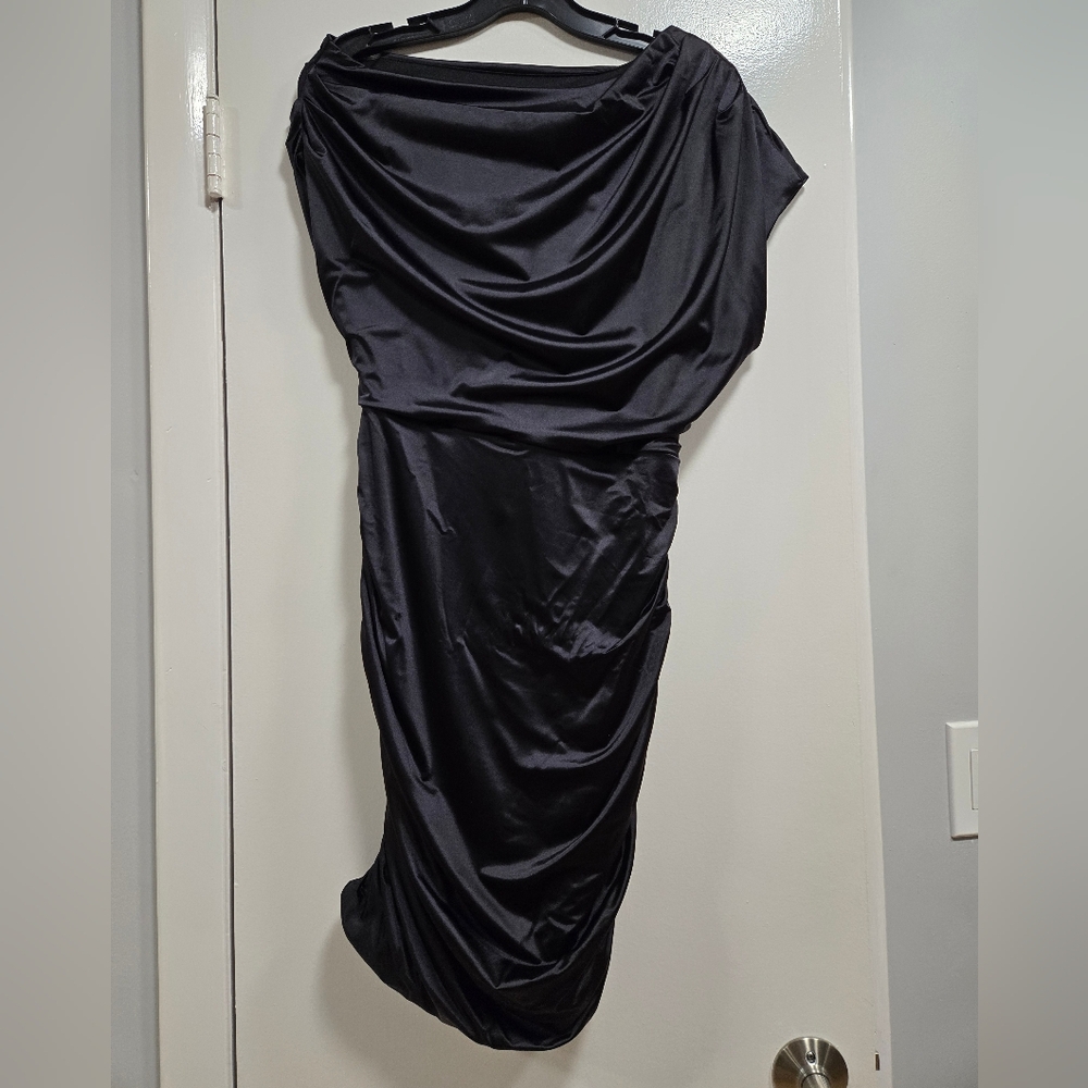 Express Satin Off The Shoulder Ruched Mini Sheath Dress Black Size Small